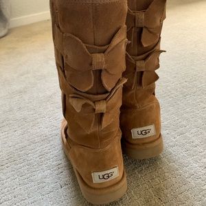 Ugh Allegra size 7 boots